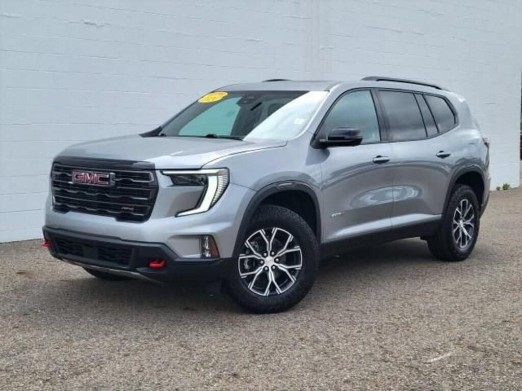 Used 2024 GMC Acadia AT4 SUV