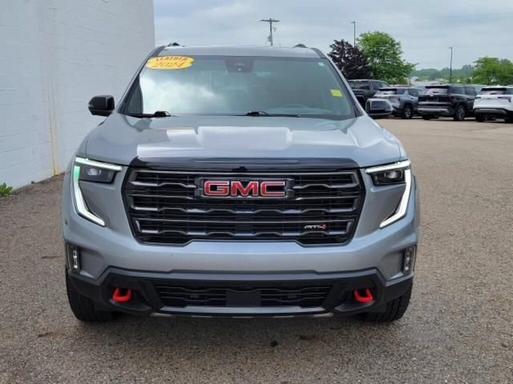 Used 2024 GMC Acadia AT4 SUV