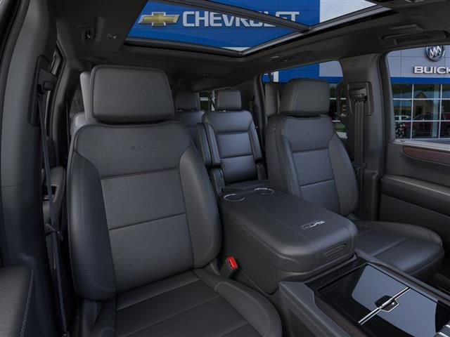 2026 GMC Yukon XL Denali - Photo 16