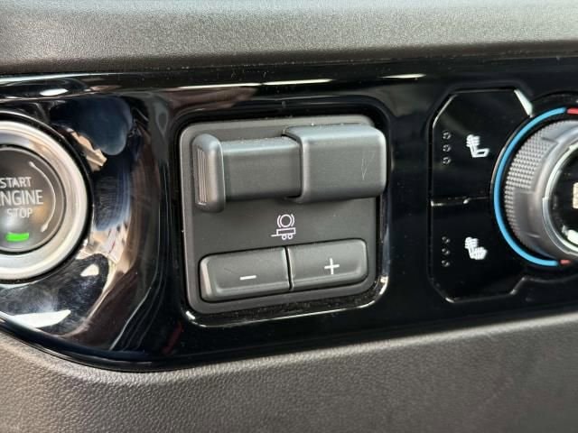 2023 Chevrolet Silverado 1500 LT - Photo 27