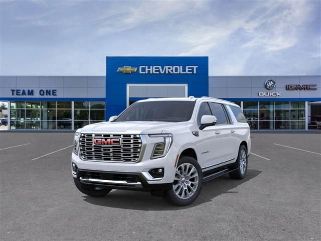 2026 GMC Yukon XL Denali - Photo 8