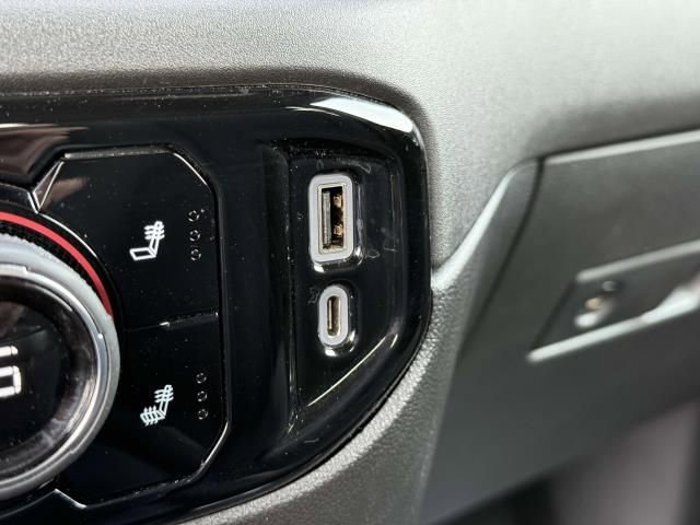 2023 Chevrolet Silverado 1500 LT - Photo 28