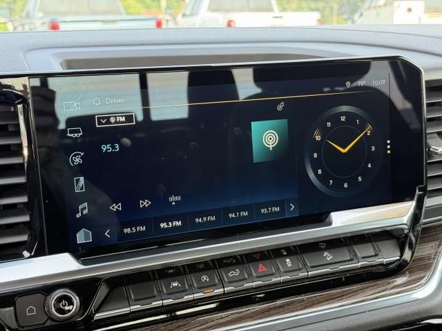 2023 Chevrolet Silverado 1500 LT - Photo 23