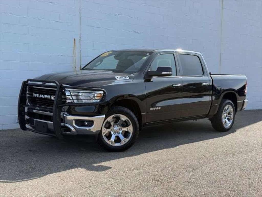 Used 2019 Ram 1500 Big Horn/Lone Star Crew Cab 4x4 57 Box Truck Crew Cab