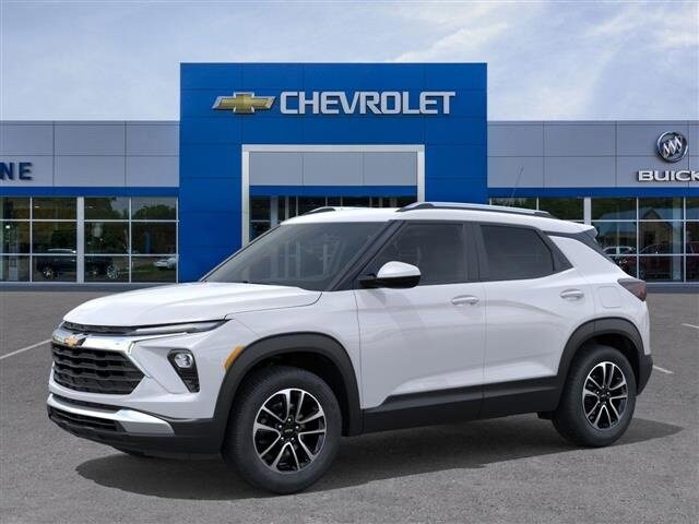 2026 Chevrolet Trailblazer LT photo 2