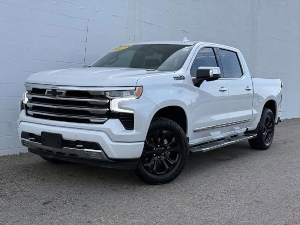 Used 2023 Chevrolet Silverado 1500 High Country Truck