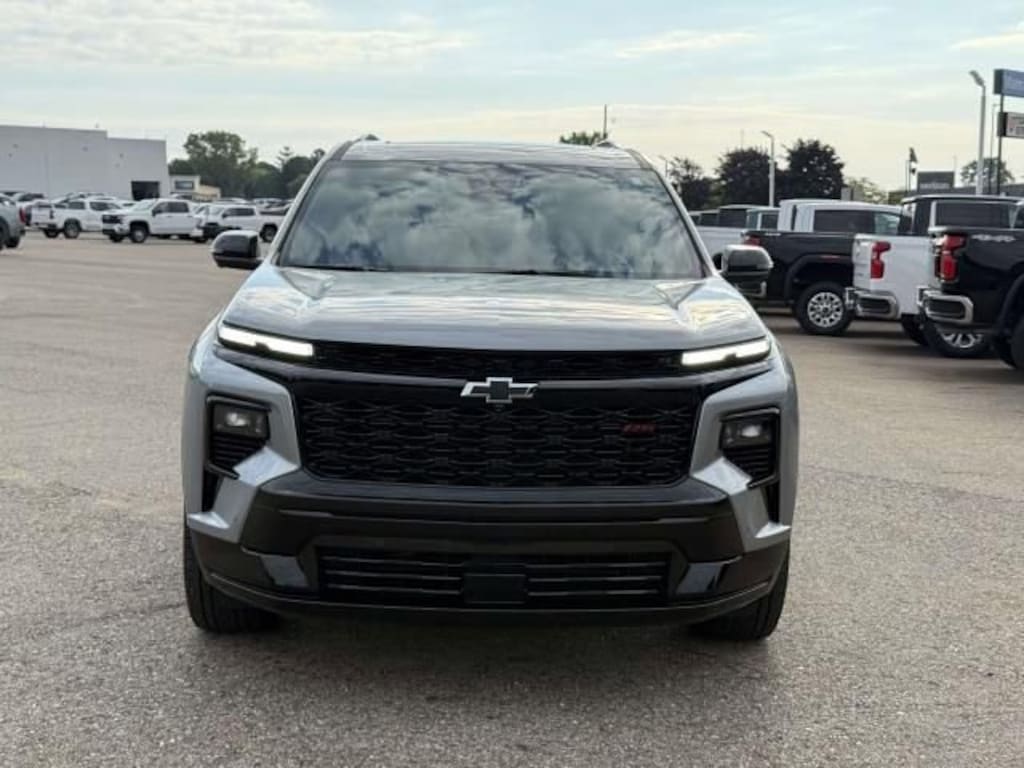 Used 2024 Chevrolet Traverse RS SUV