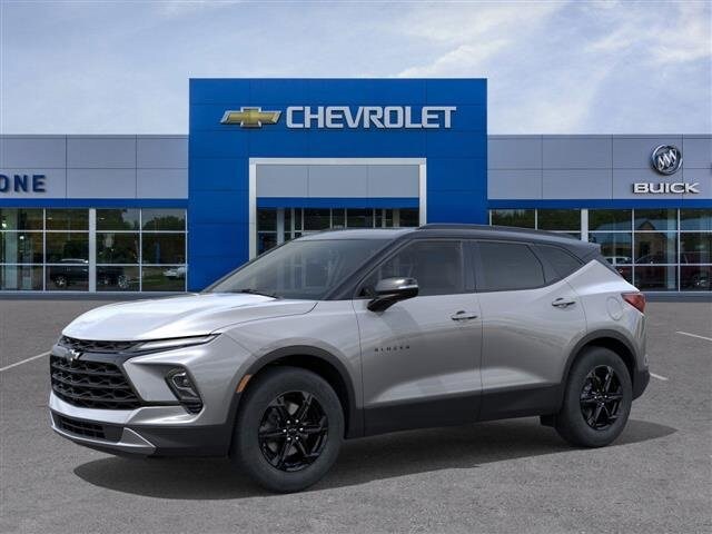 2025 Chevrolet Blazer 3LT photo 2