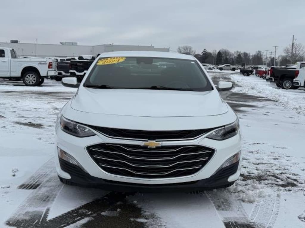 Used 2024 Chevrolet Malibu 1LT Sedan