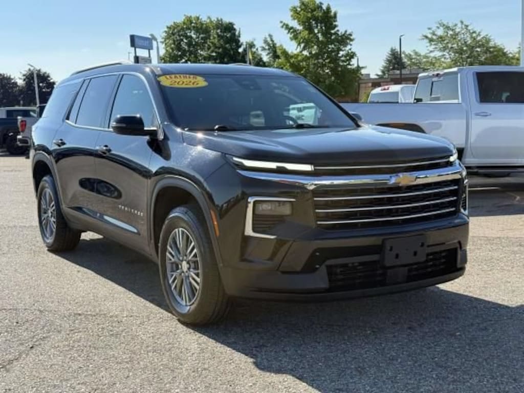 Used 2026 Chevrolet Traverse LT SUV