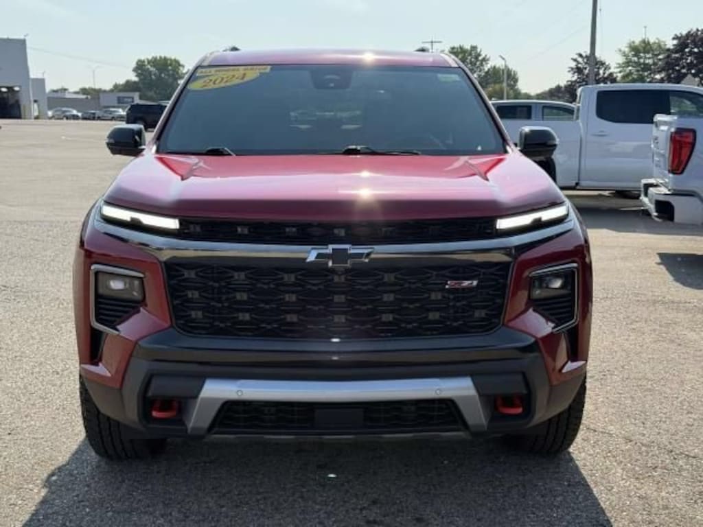 Used 2024 Chevrolet Traverse Z71 SUV