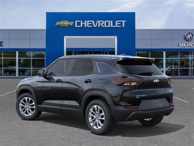 2026 Chevrolet Trailblazer LS photo 3
