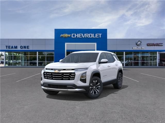 2027 Chevrolet Equinox LT - Photo 8