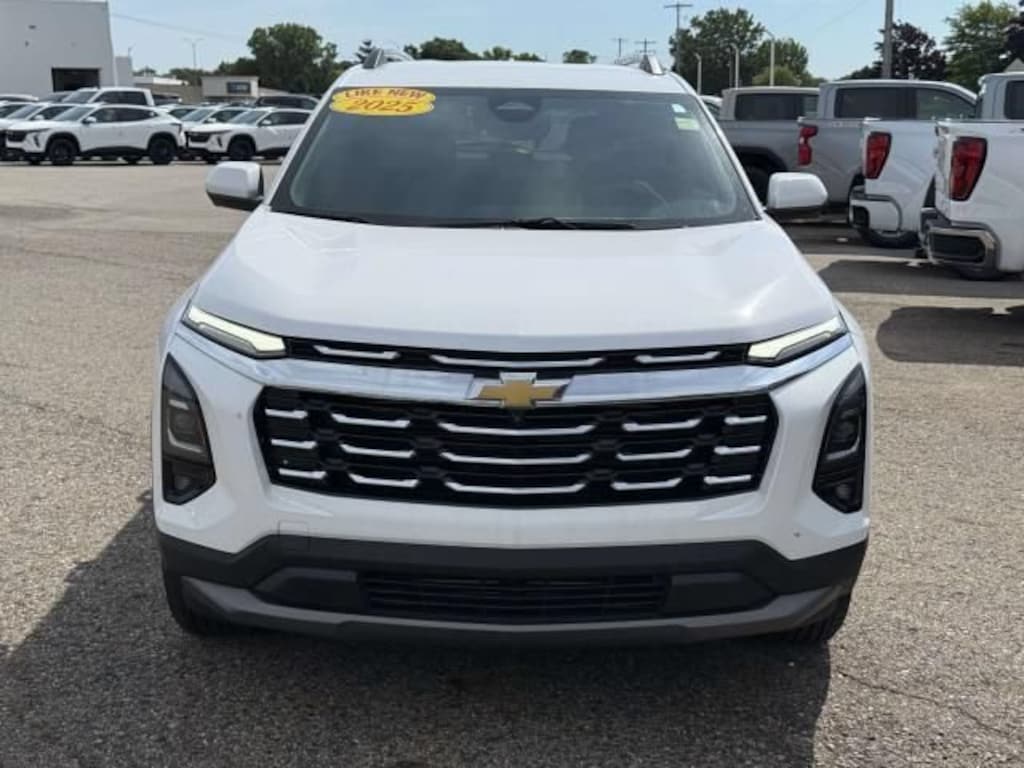 Used 2025 Chevrolet Equinox LT SUV