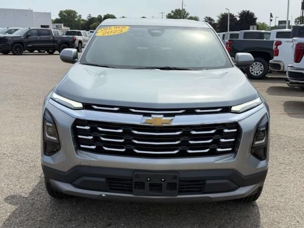 Used 2025 Chevrolet Equinox LT SUV