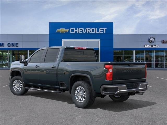 2026 Chevrolet Silverado 2500HD LT photo 3