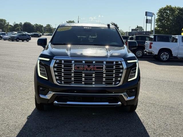 2025 Gmc Yukon Denali photo 3