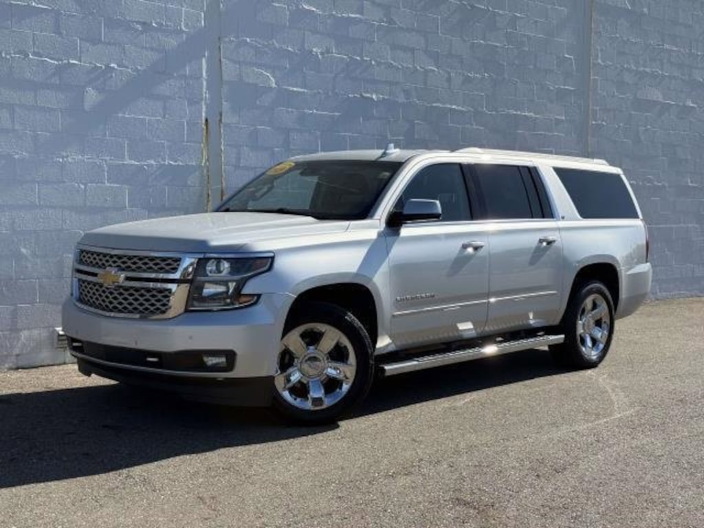 Used 2019 Chevrolet Suburban LT SUV