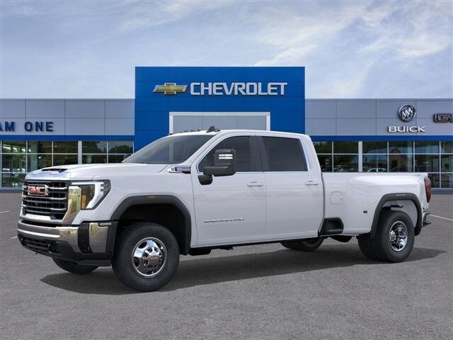 2026 Gmc Sierra 3500 HD SLE photo 2