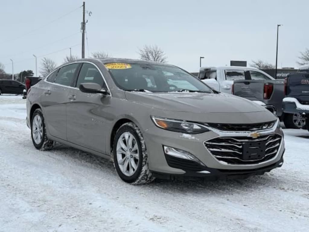 Used 2024 Chevrolet Malibu 1LT Sedan