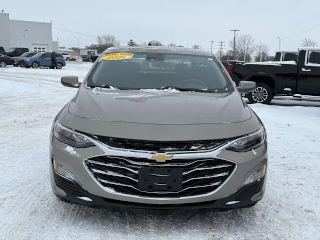 Used 2024 Chevrolet Malibu 1LT Sedan