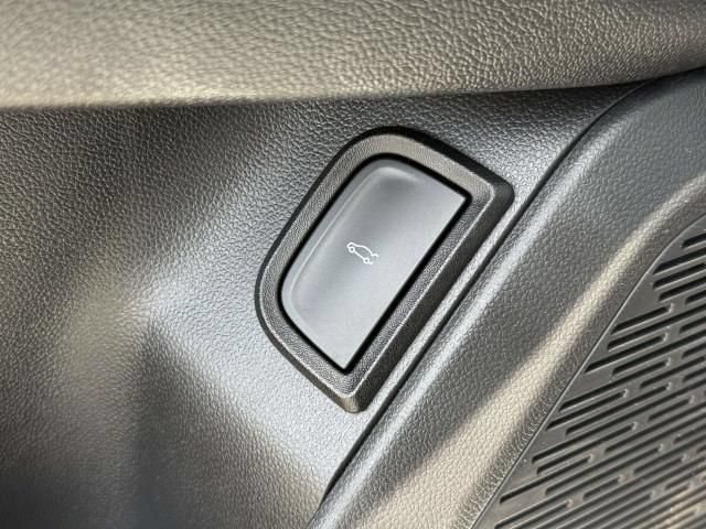2025 Chevrolet Equinox LT - Photo 19