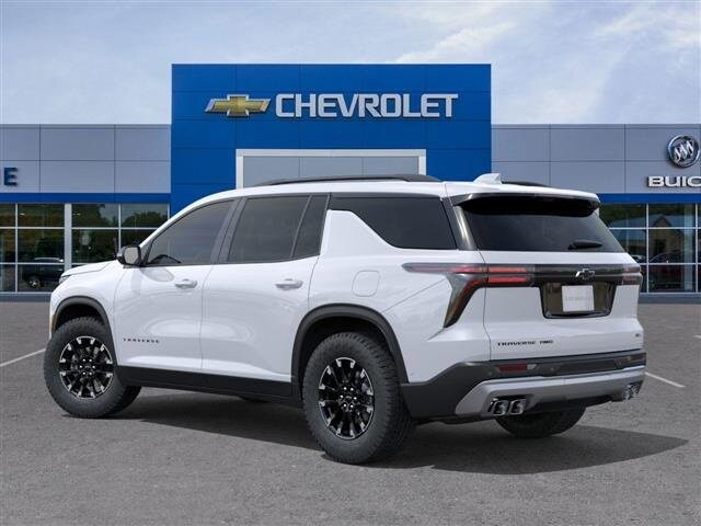 2026 Chevrolet Traverse Z71 photo 2