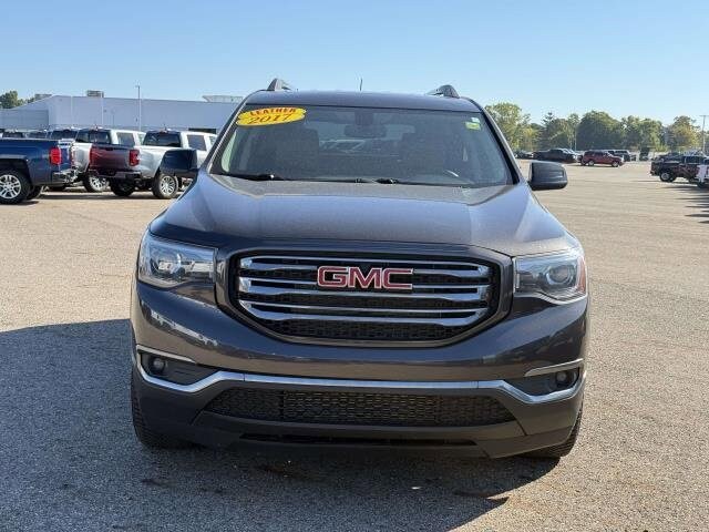 2017 Gmc Acadia SLT photo 2