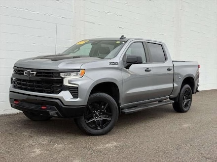 2025 Chevrolet Silverado 1500 LT Trail Boss Truck Crew Cab