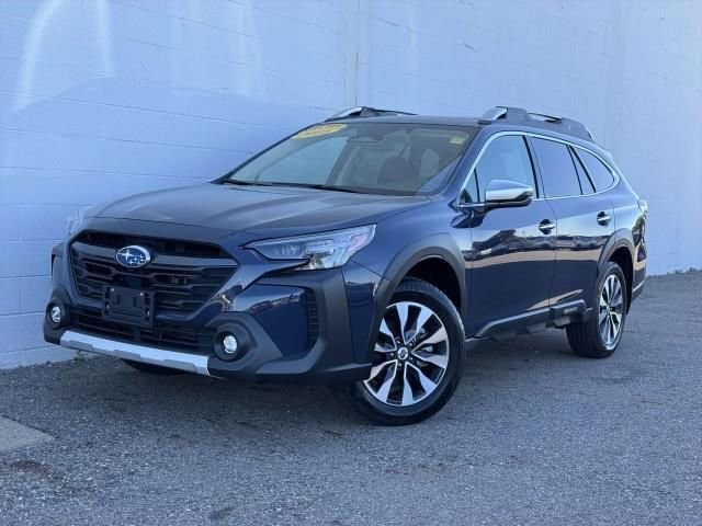 2025 Subaru Outback Touring XT's photo
