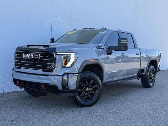 2024 GMC Sierra 4WD Crew Cab Standard Box AT4's photo