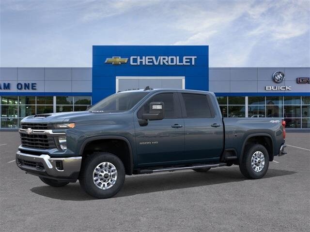 2026 Chevrolet Silverado 2500HD LT photo 2