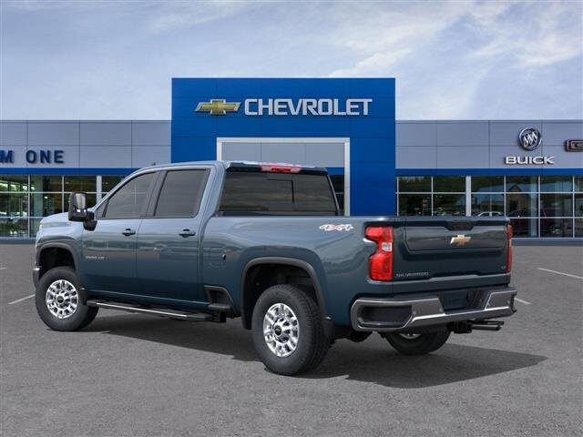 2026 Chevrolet Silverado 2500HD LT photo 3