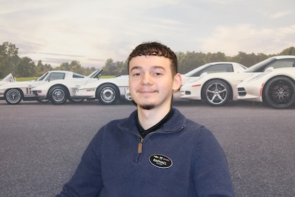Staff member Raphael Sigurani from ID_b063e6384d5c