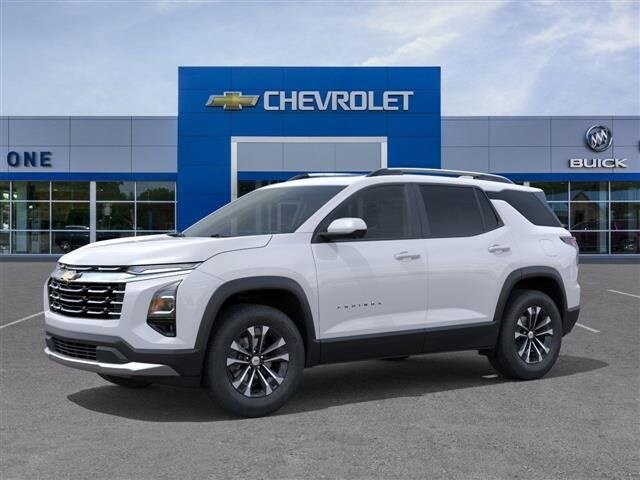 2026 Chevrolet Equinox LT photo 2