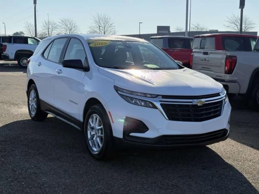 Certified 2023 Chevrolet Equinox LS SUV