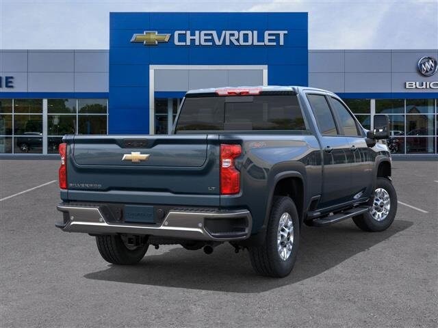 2026 Chevrolet Silverado 2500HD LT photo 4