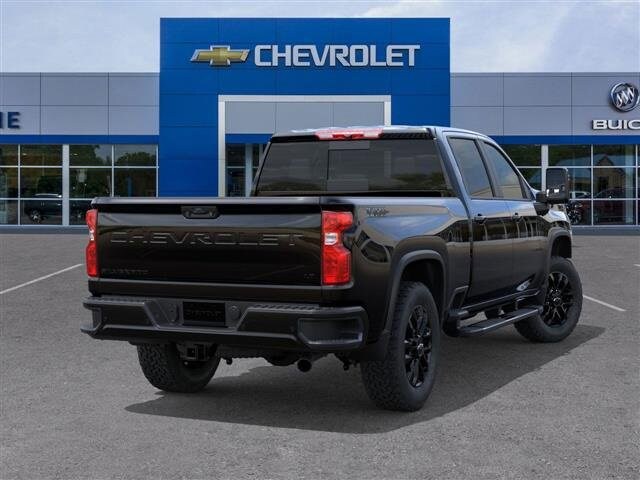 2026 Chevrolet Silverado 2500HD LT photo 4