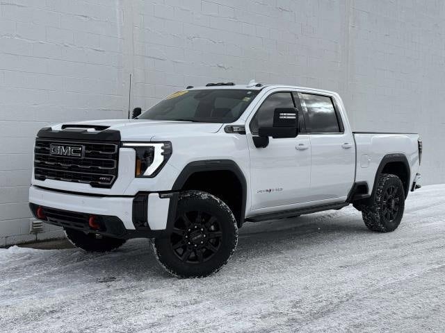 2025 GMC Sierra 2500HD AT4's photo