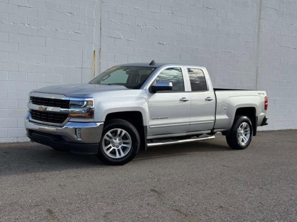 Used 2017 Chevrolet Silverado 1500 LT Truck Double Cab