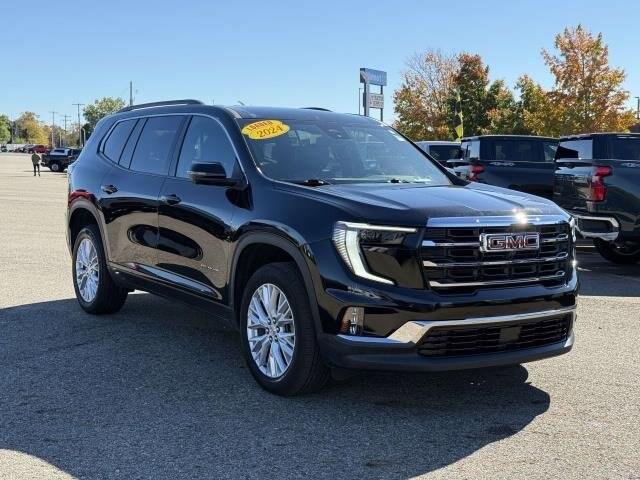 2024 Gmc Acadia Elevation photo 3