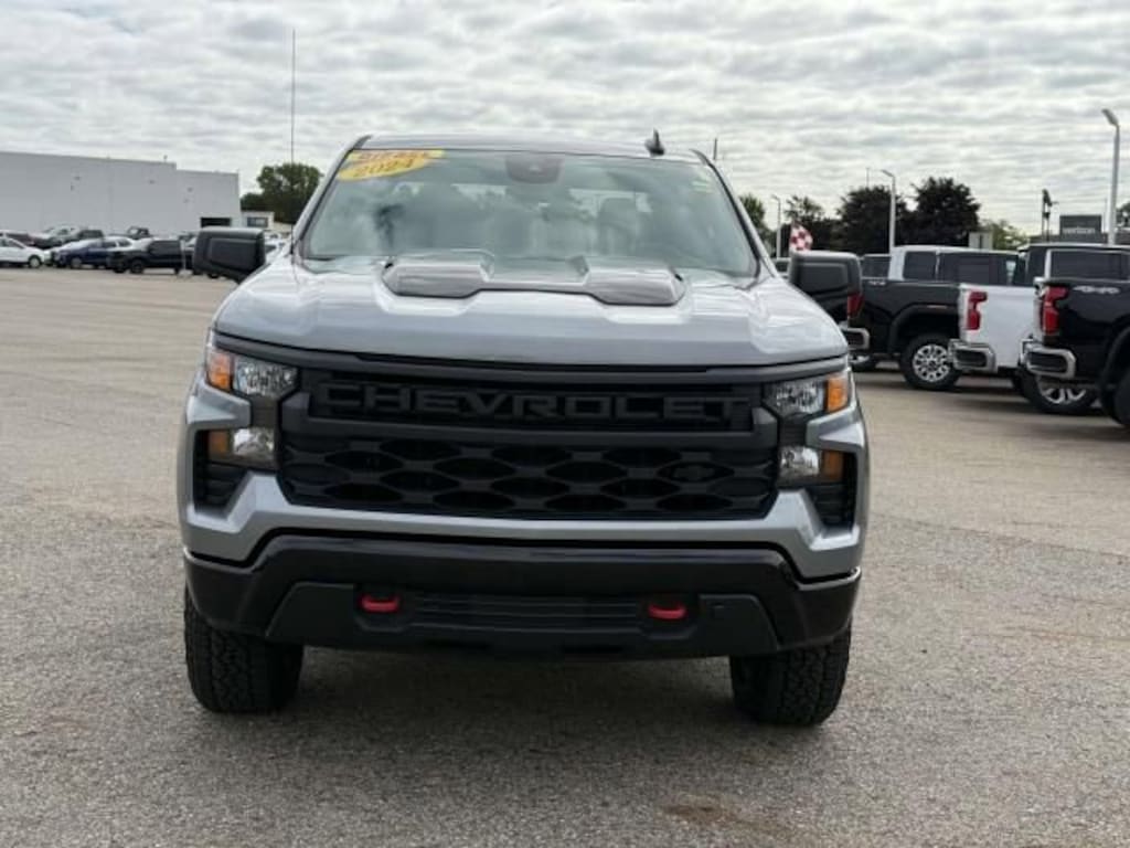 Used 2024 Chevrolet Silverado 1500 Custom Trail Boss Truck Crew Cab
