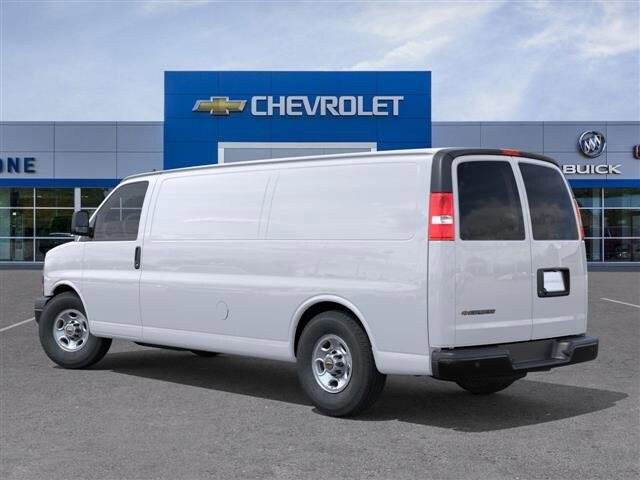 2024 Chevrolet Express Cargo 2500 photo 3