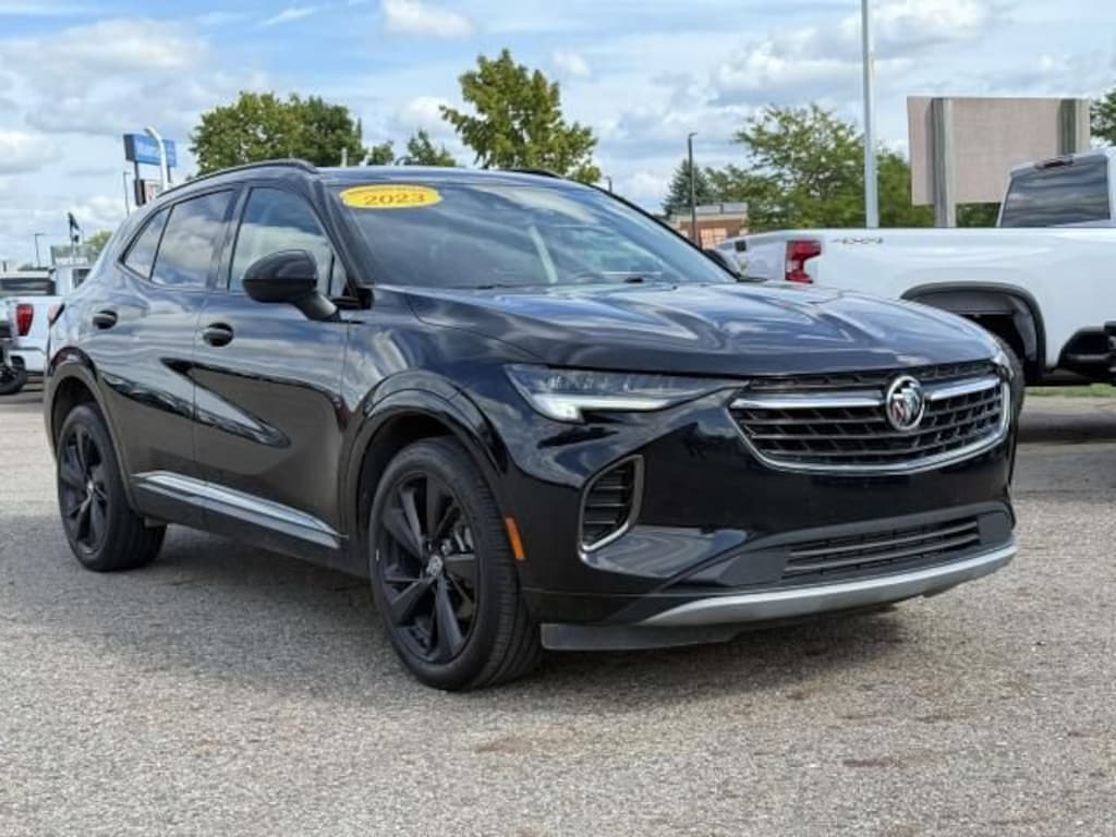 Used 2023 Buick Envision Preferred SUV