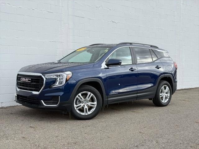 2023 GMC Terrain SLE's photo