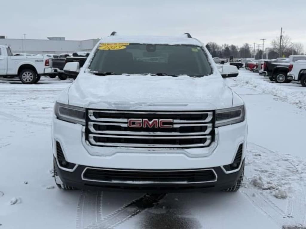 Used 2023 GMC Acadia SLT SUV