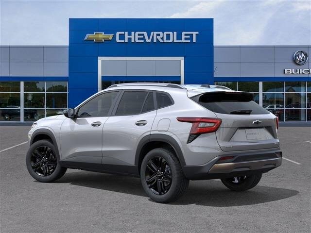 2026 Chevrolet Trax ACTIV photo 2