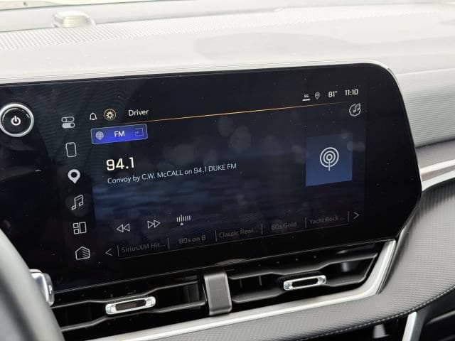 2025 Chevrolet Equinox LT - Photo 25
