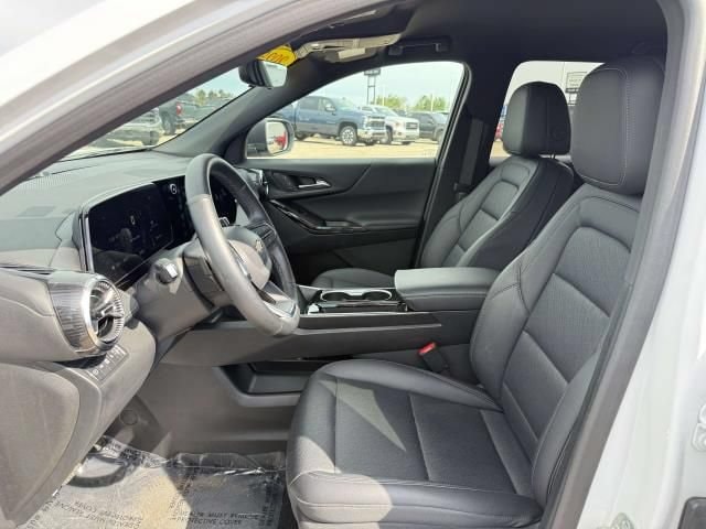 2025 Chevrolet Equinox LT - Photo 11