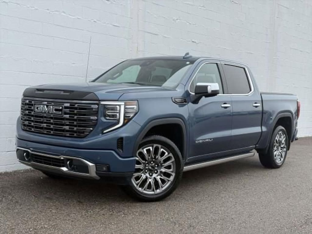 Used 2026 GMC Sierra 1500 Denali Ultimate Truck Crew Cab